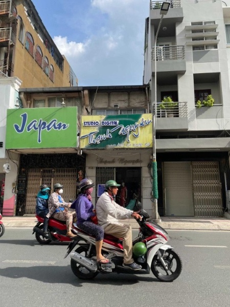 Bán nhà 2 tầng mặt tiền Đường Trần Hưng Đạo, Phường 10, Quận 5, Hồ Chí Minh